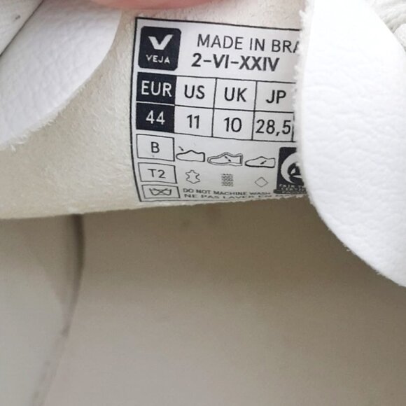 VEJA Men's V-10 LIKE NEW Sneakers SZ 11 - Picture 8 of 9